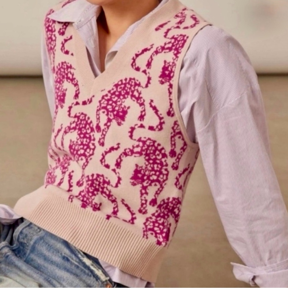 Anthropologie/Maeve Pink Jacquard Leopard Sweater Vest